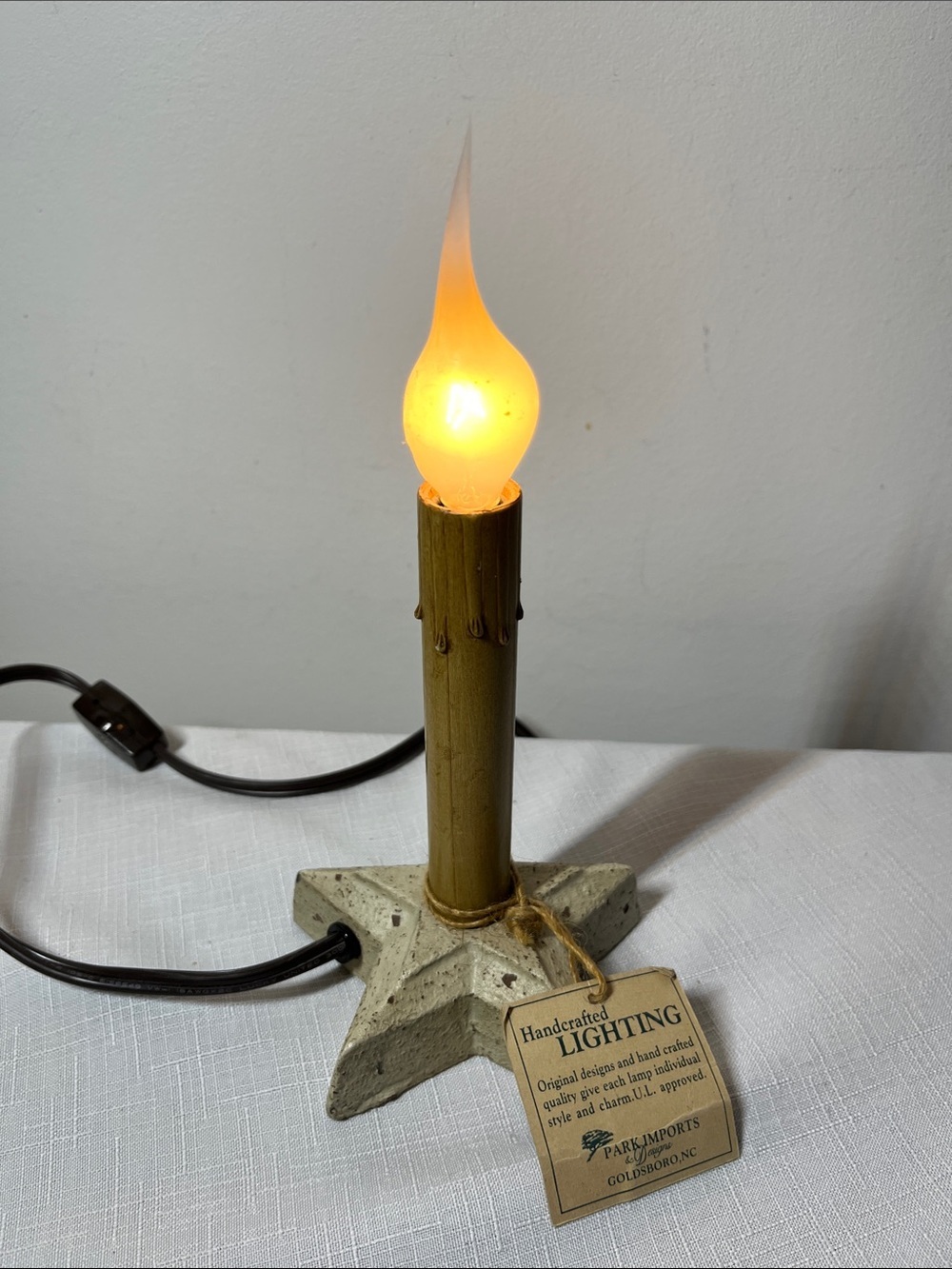 Handcrafted Lighting Vintage Half Star Base Window Candle Lamp - India